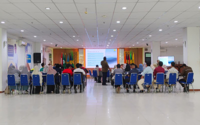 Tingkatkan Literasi Digital, Siswa Madrasah Aliyah Muhammadiyah Pekanbaru Ikuti Diklat Jurnalistik dan Videografi di UMRI